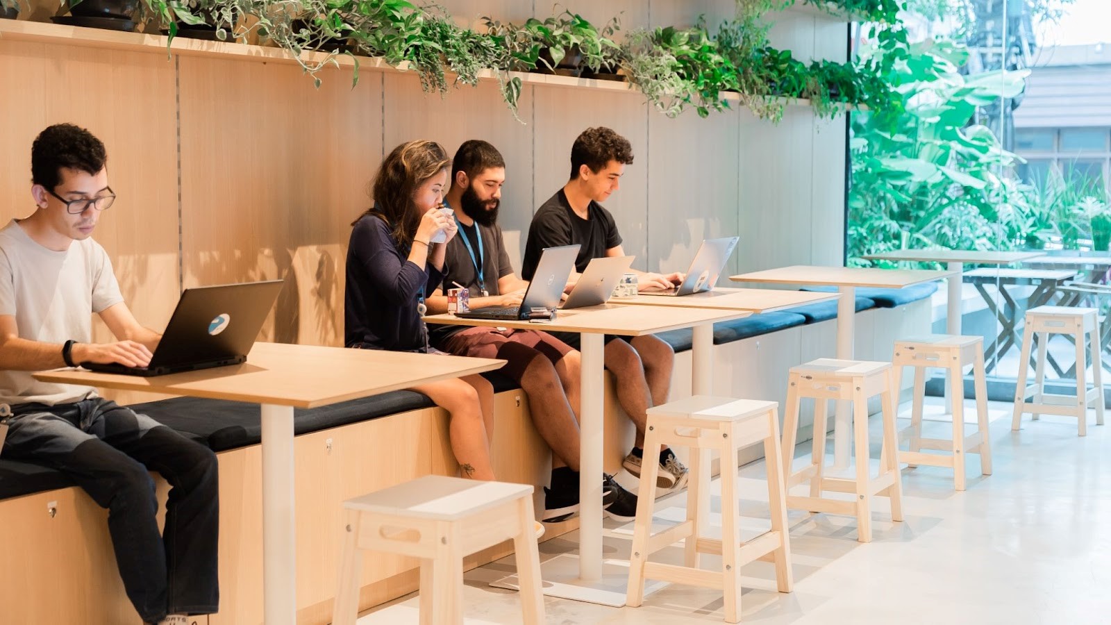 Contratação de Jovens Aprendizes bate recorde em 2024