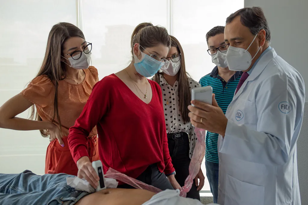 Estágio em ultrassonografia para médicos em SP
